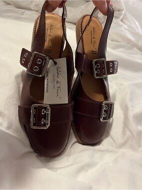 Genuine leather size 40 “Antonio, De Faria” made in Portugal. Burgundy.
